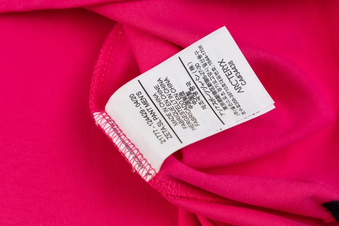 Ayc Teryx （ 3） 2024FW T LOGO Premium 32s Same Style ：Black White Red Pink Size：XS S M L